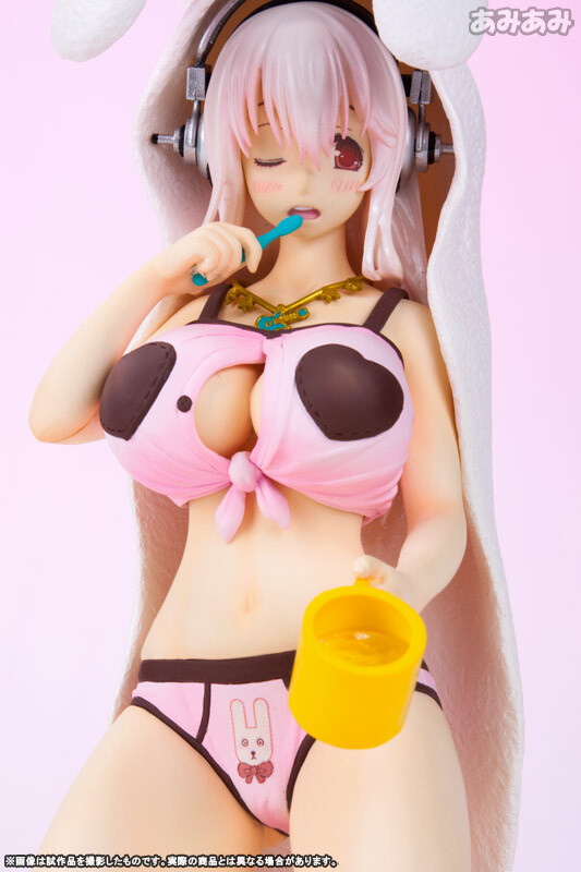 Super Sonico — Tooth Brushing Ver. [1/8 Complete Figure]