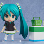 Nendoroid 339a. Hatsune Miku: Swimsuit Ver. & FamilyMart 2013 Ver. / Мику Хацунэ нендороид фигурка — изображение 2